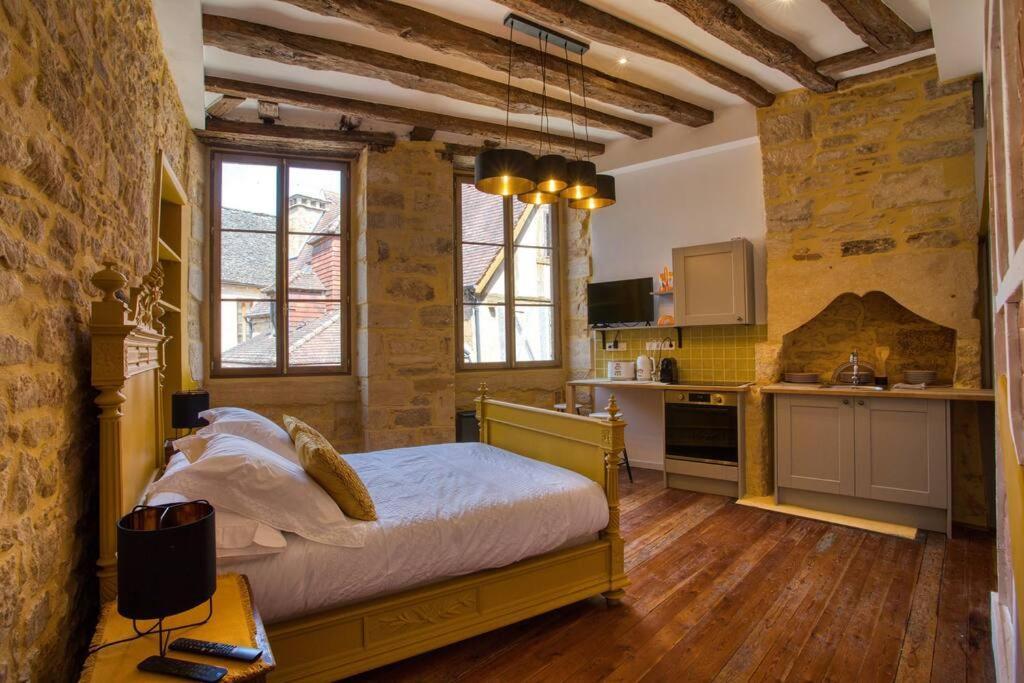 סרלה-לה קנדה "Les Appartements De Betty C" Studio Medieval מראה חיצוני תמונה